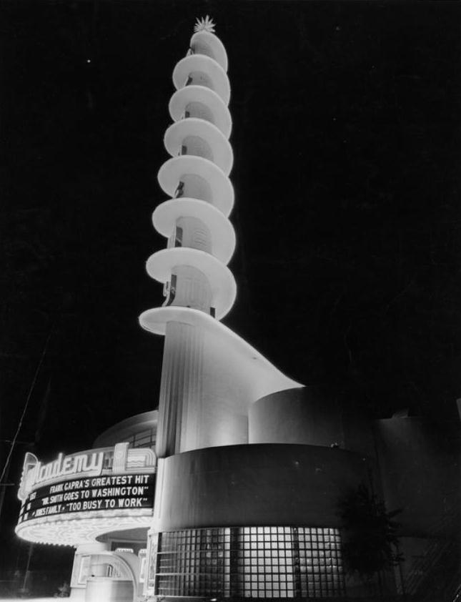 Academy Theatre - architect S. Charles Lee - 1939 - Inglewood - California - USA Academ10