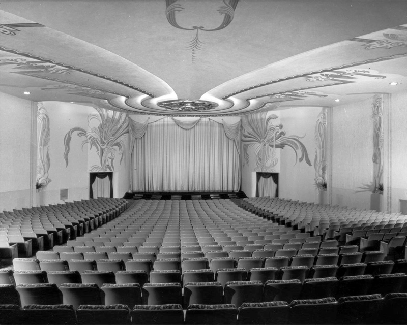 Academy Theatre - architect S. Charles Lee - 1939 - Inglewood - California - USA Academ12