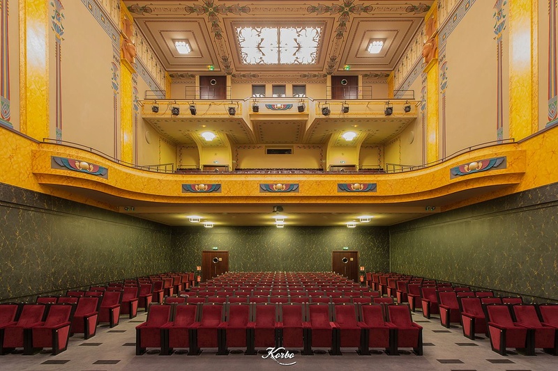 Le cinéma Le Louxor - Paris - France Salle_11