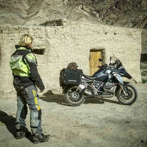 LONE RIDER - Adventure Motorcycle Equipment 22050910