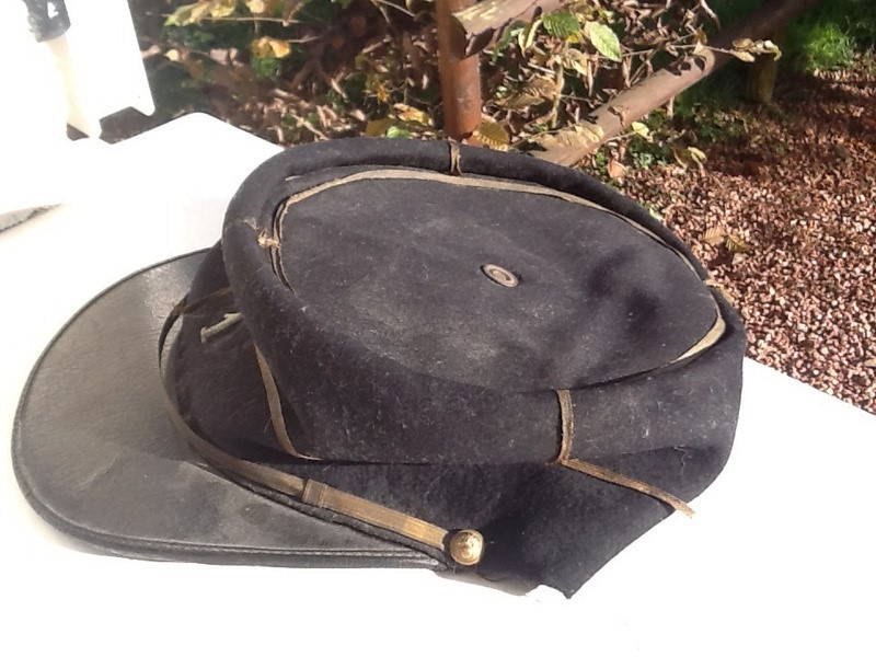 (M) Kepi a restaurer en vente ( vendu) Image112