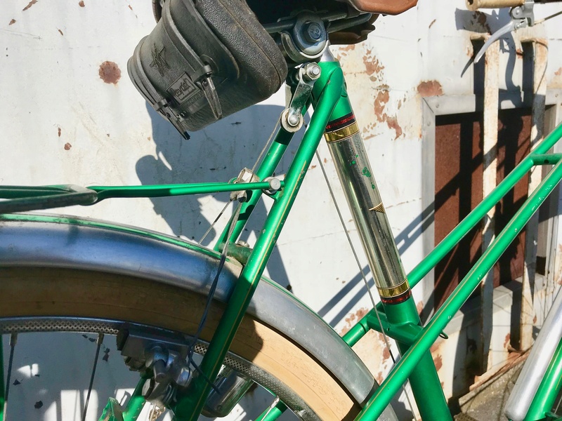 Motoconfort dame vert ; années 60 ? Img_4256