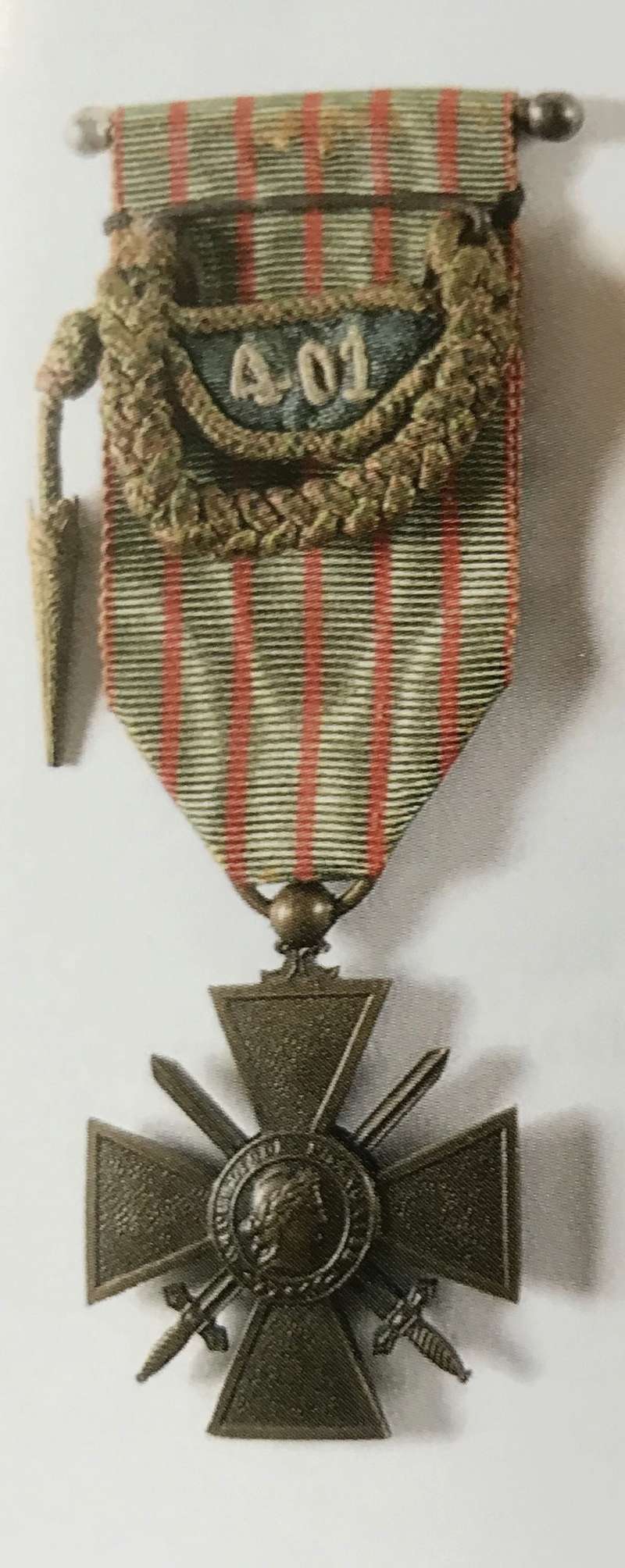 Croix de guerre avec fourragère et un petit plus  4649f710