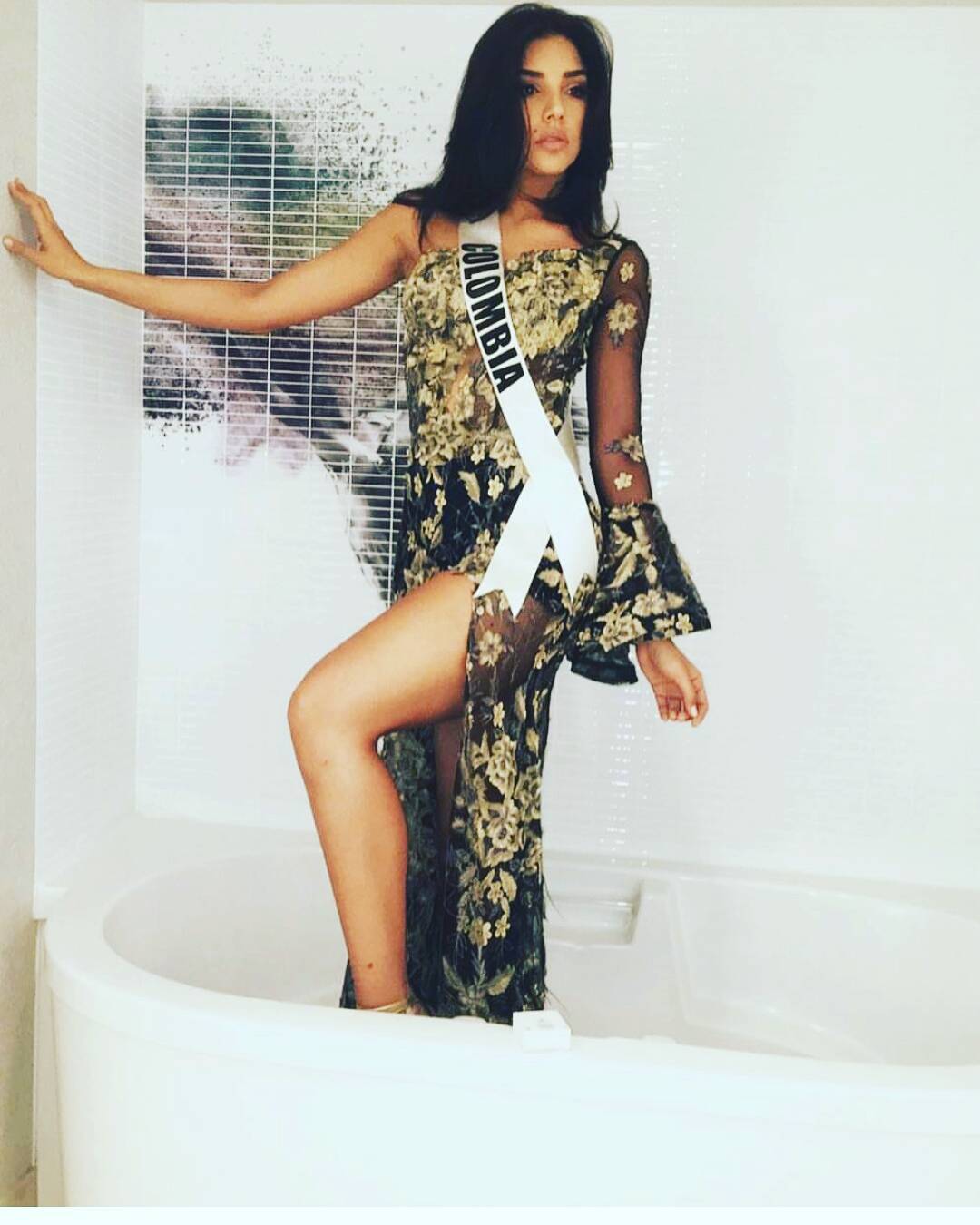 laura gonzalez, 1st runner-up de miss universe 2017. - Página 24 23823619