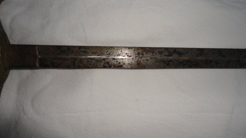 épée à identifier Dsc05835