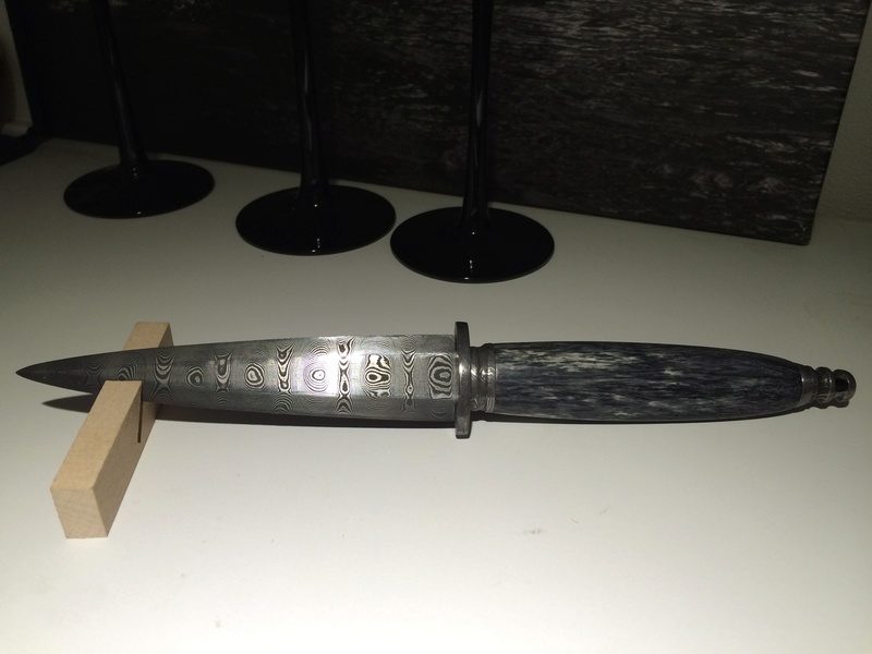 collectionneurs de couteaux modernes - LES FIXES Img_0211