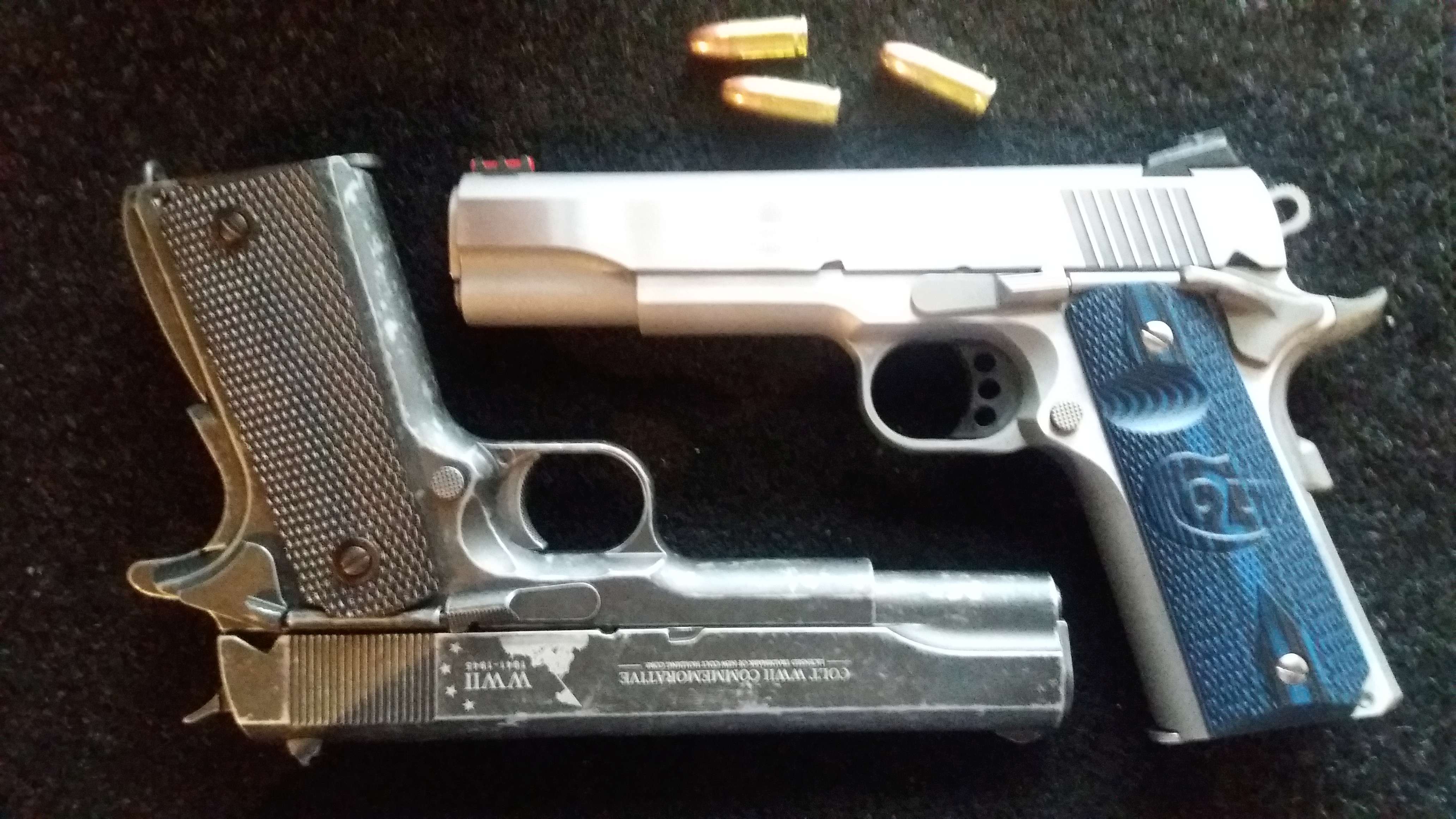 Colt 1911  4,5mm  et son grand frère 20180610