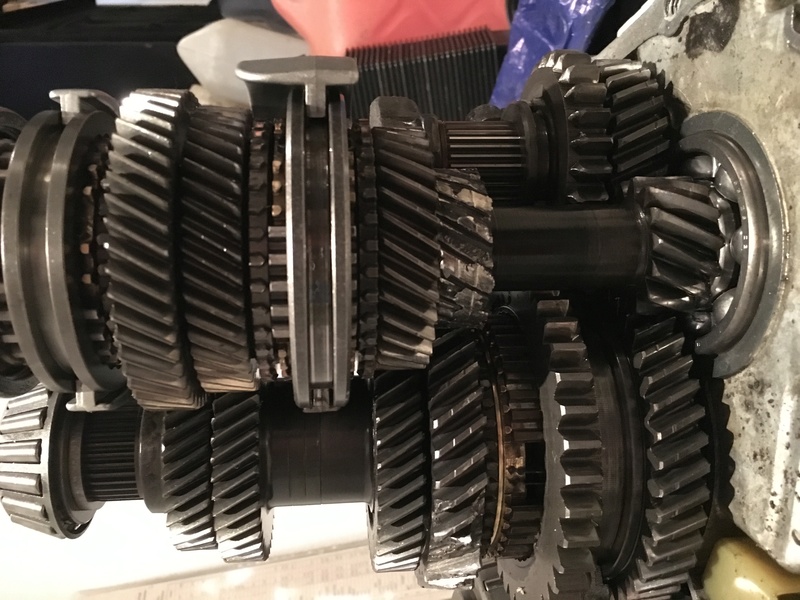 Broken gearbox what do I need ?? Pics  Cbf62610