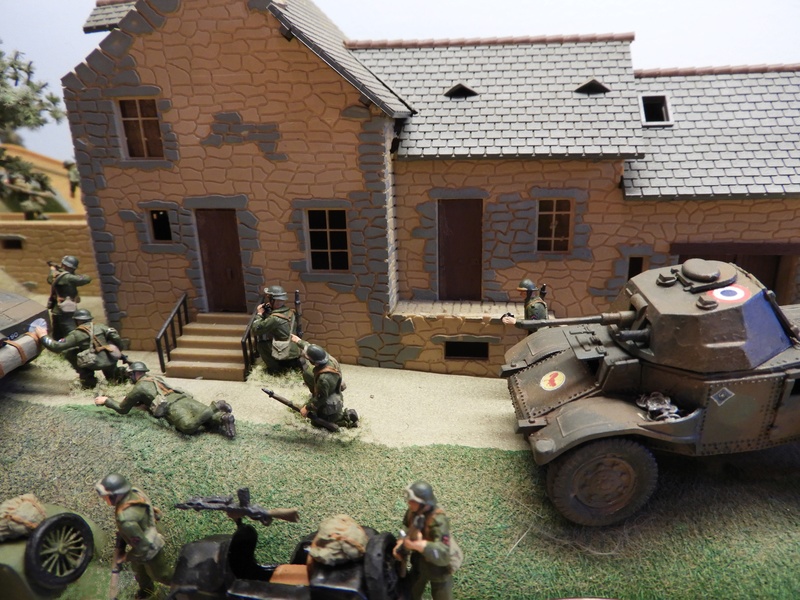 Transformation AMD 35 et Panhard 178 PC au 1/72 Dscn0533