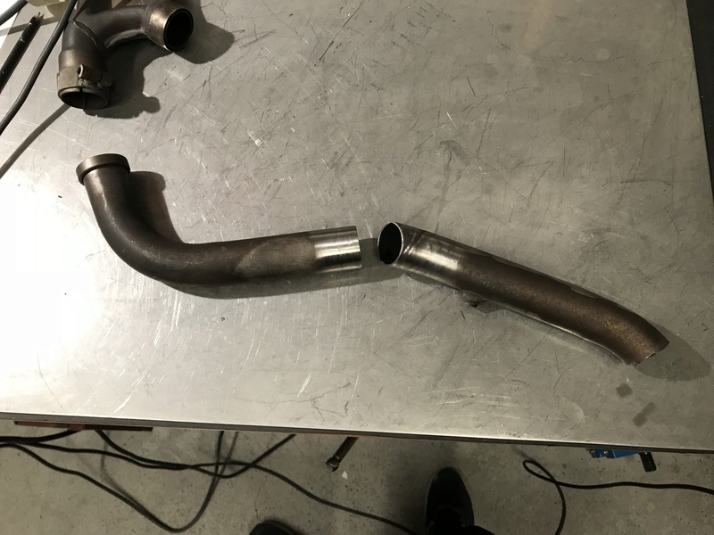 Projet ST2 / Café Racer - Page 6 Img_2610