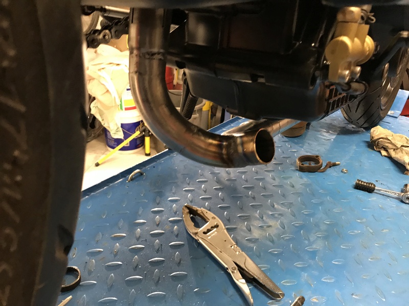 Projet ST2 / Café Racer - Page 6 Img_2722