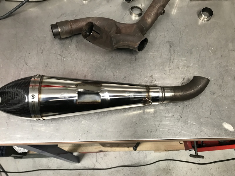 Projet ST2 / Café Racer - Page 6 Img_2730