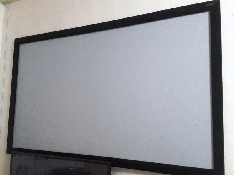 Branded Projector Screen-High Quality Grey Screen (106 inches) 20160311