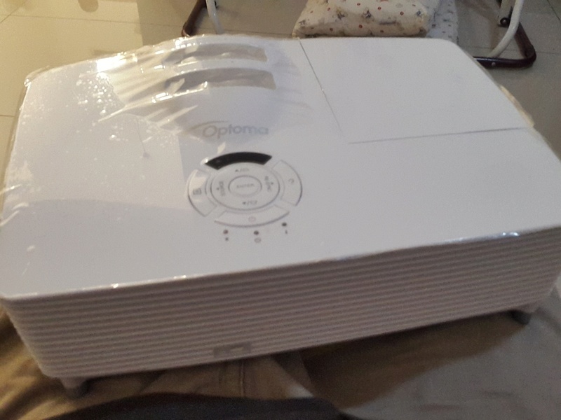 Optoma HD28DSE 3D Full HD 1080P Home Theatre Projector