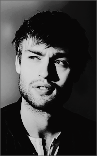 Avatars - Douglas Booth 14819813