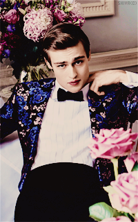 Avatars - Douglas Booth Kqussq10