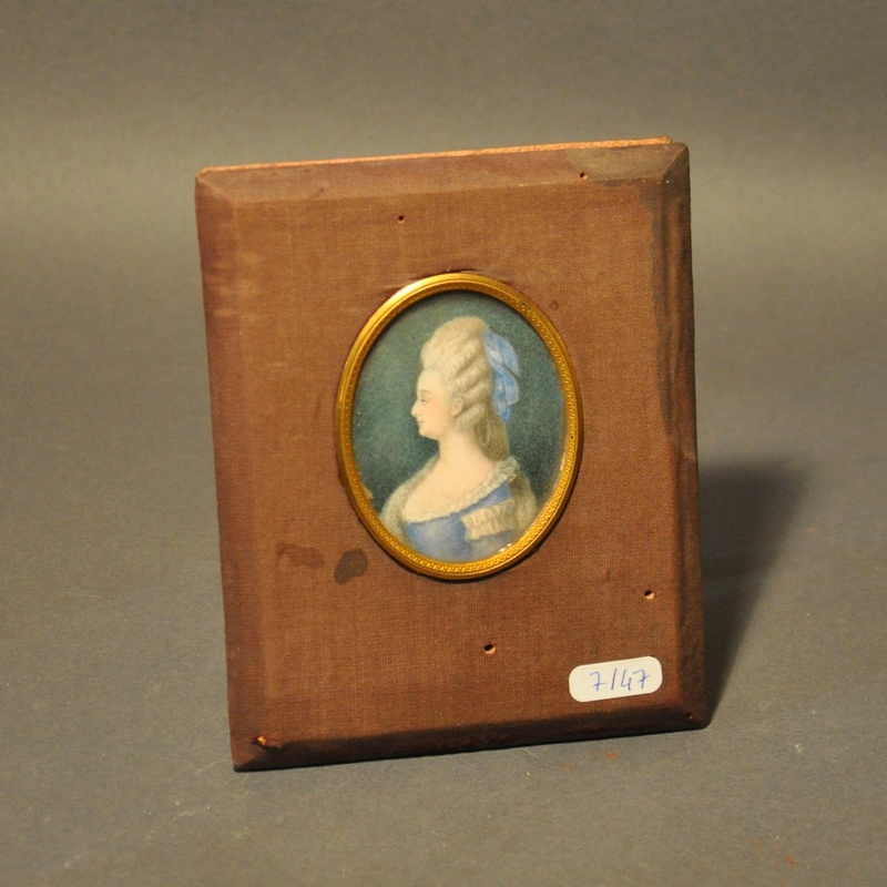 Collection : miniatures de Marie Antoinette et de ses proches - Page 12 15075610