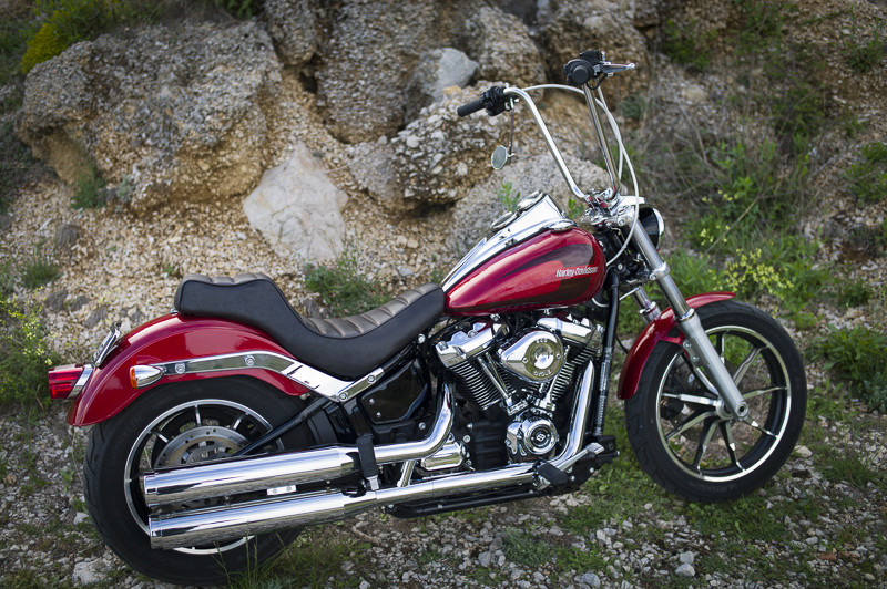 Que choisir: Dyna Low Rider 103 ou Softail Low Rider 107? - Page 6 L1001119