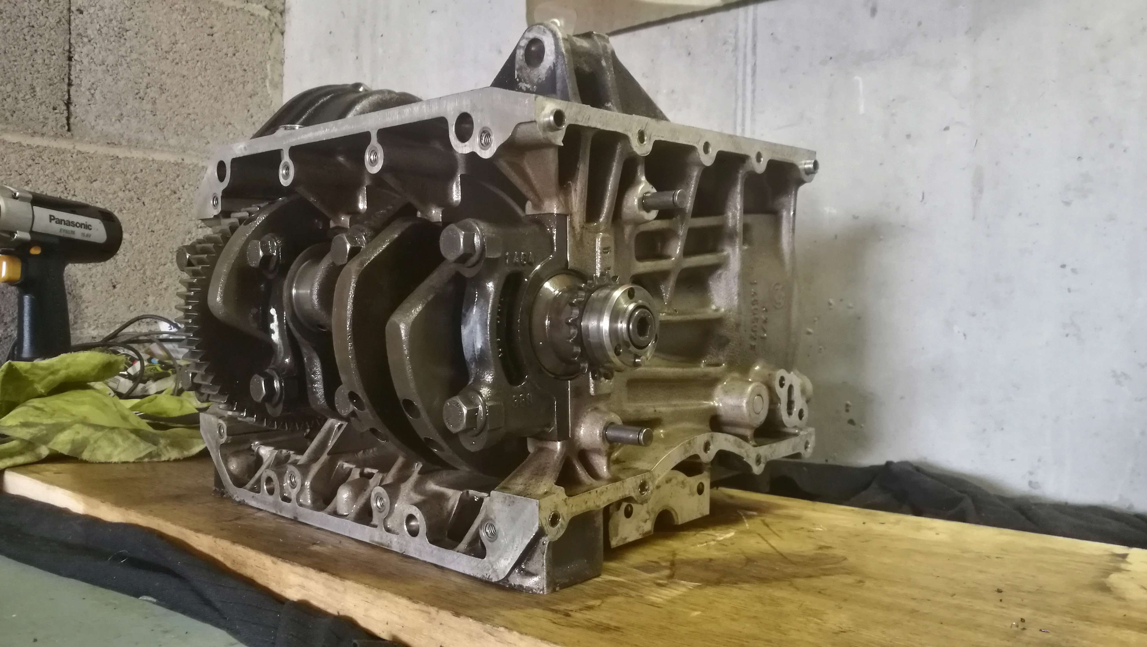 Restauration moteur k75 Img_2044