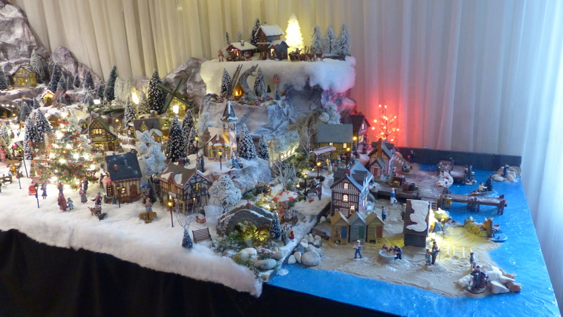 Village de Noël 2017 MON BEAU SAPIN P1000571