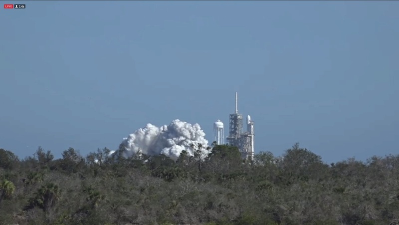 1er tir Falcon Heavy - KSC - 6.2.2018 (1/2) - Page 26 220