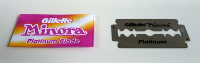 Gillette Minora Platinum P1080119