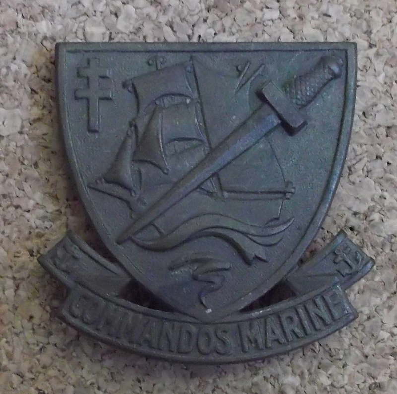 Identification insigne commandos marine 00711