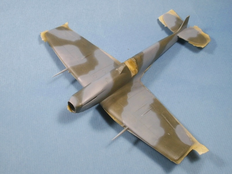 Spitfire LF Mk IX ICM 1/48 " Dauphiné " - Page 2 Pb280010