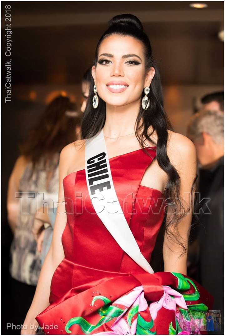 © PAGEANT MANIA © MISS UNIVERSE 2018 - OFFICIAL COVERAGE Finals - Page 30 Fb_i5789