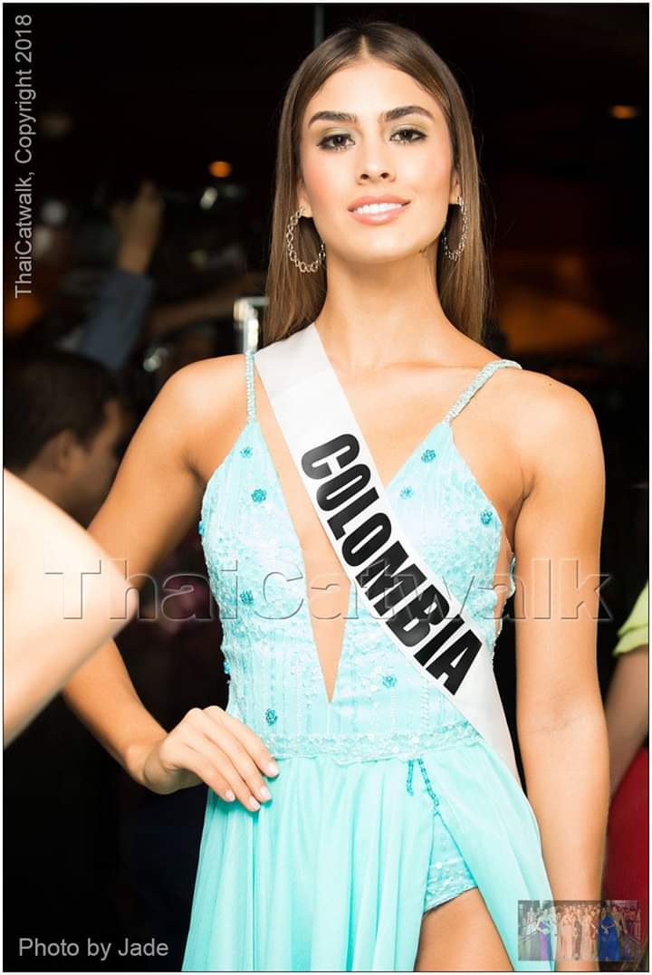 © PAGEANT MANIA © MISS UNIVERSE 2018 - OFFICIAL COVERAGE Finals - Page 30 Fb_i5791