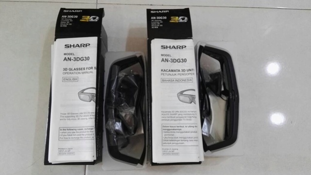 Sharp AN-3DG30 3D glasses (sold) Sharp_10