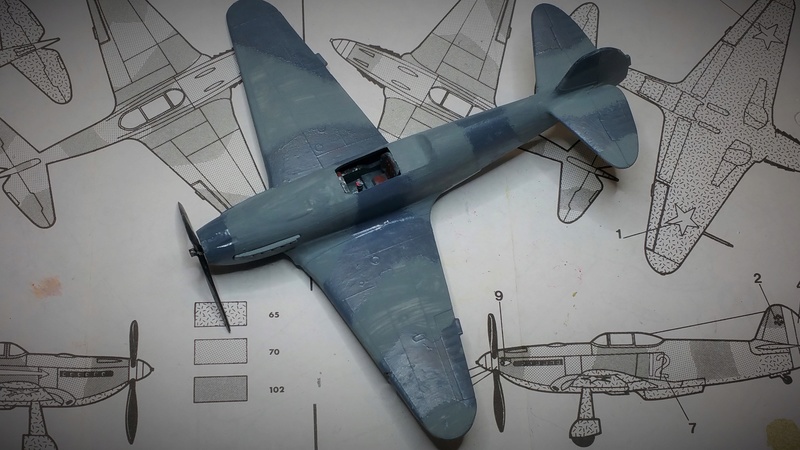 Montage à la chaîne "au petit colleur" - Page 3 Yak-3_12