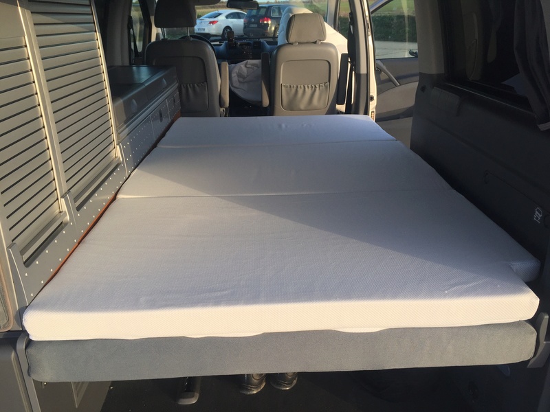 Matelas sur mesure en 3 parties pour des douces nuits "MarcoSuperDodo" - Page 2 Img_6315