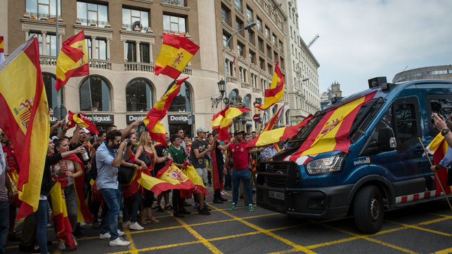 [AxE] Marcha por la unidad de España: CATALUÑA SOMOS TODOS! 00-9110