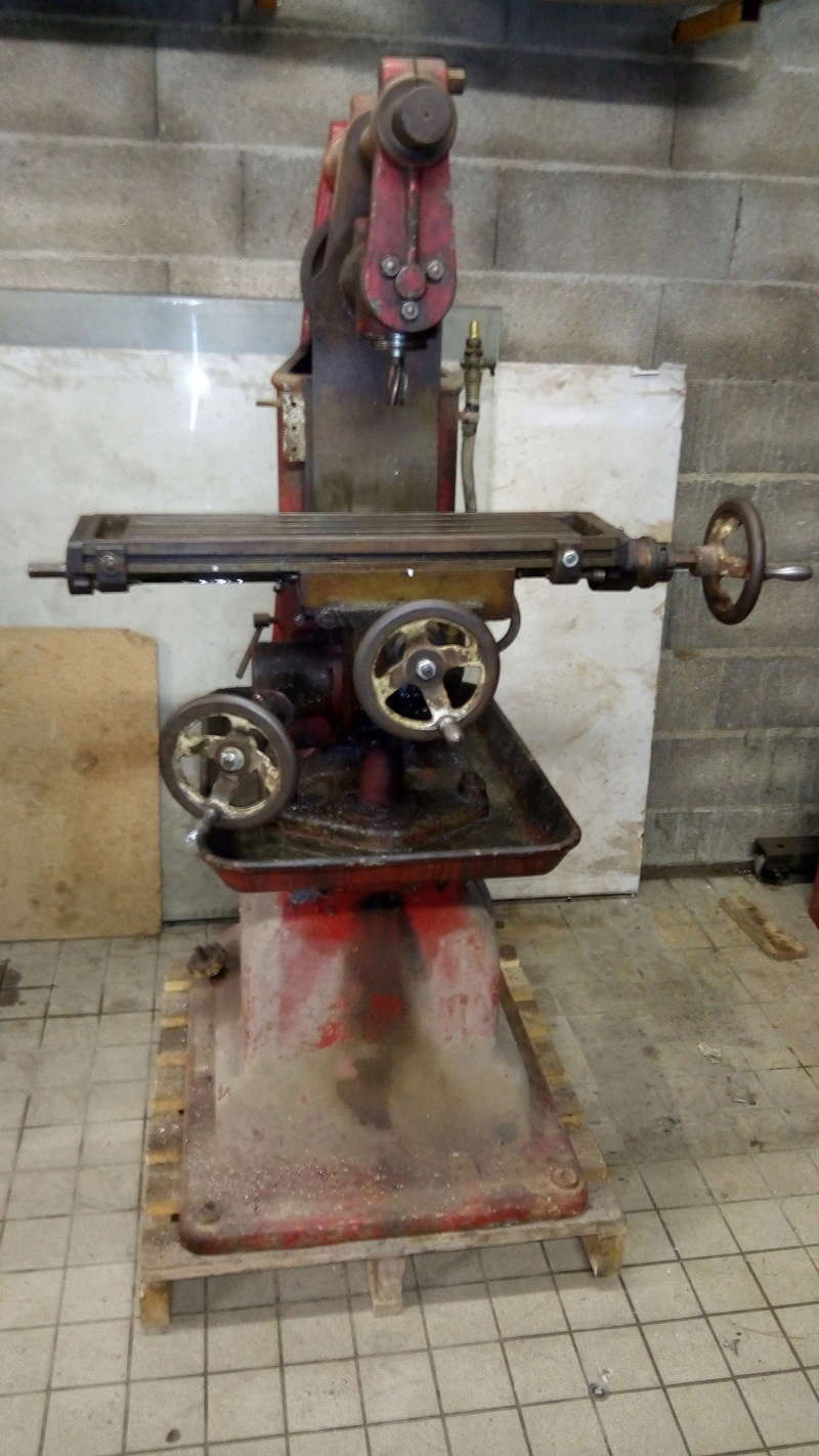 remise en état d'une petite fraiseuse Dufour 23ef2d11