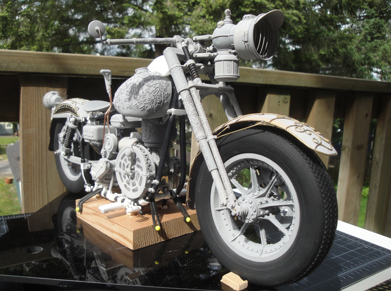 Steampunk Harley - Tamiya 1/6 HD FLH Classic 'extreme' kit bash (Very Photo Heavy) - Page 19 Hd_mo202