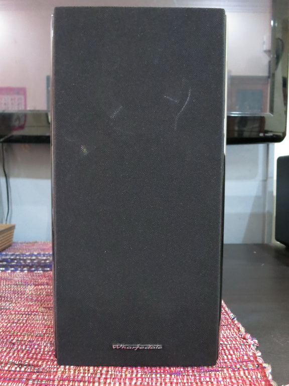 Wharfedale Diamond 10.2 Bookshelf Speaker (SOLD) Img_0611