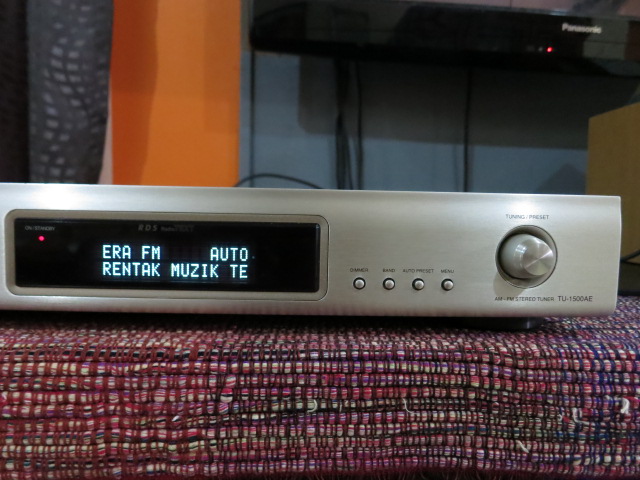 Denon TU-1500AE High-End AM/FM R.D.S. Tuner Img_0757