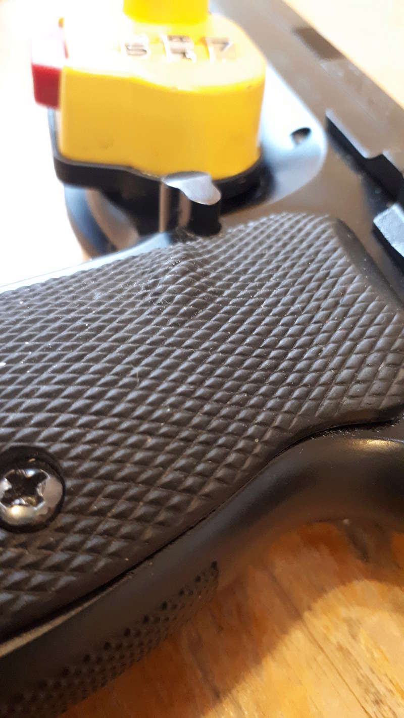 Plaquette Origine CZ SP01 Shadows HELP !!!! 20180410