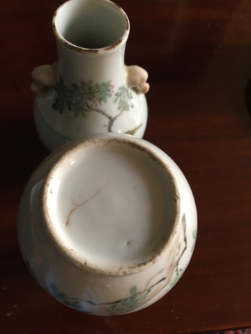 A pair of Chinese vases with bird beak handles Image43