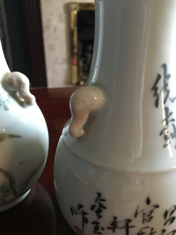 A pair of Chinese vases with bird beak handles Image45