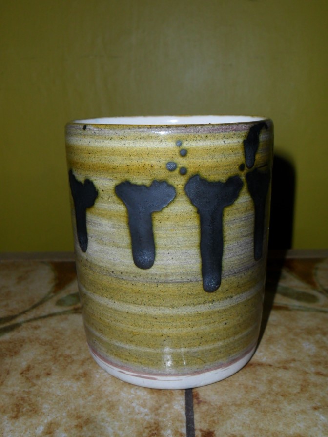 Pentewan small pot but not signed by Bernard Moss Sam_7020