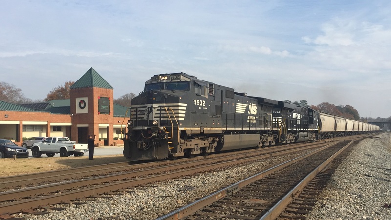 Railfanning meets C05bc010