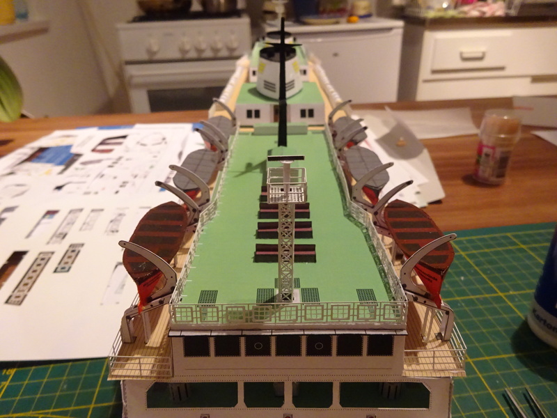 Fertig - Fährschiff Warnemünde von Conys Kartonmodellbau, gebaut von Fleetmanager - Seite 7 Dsc05515