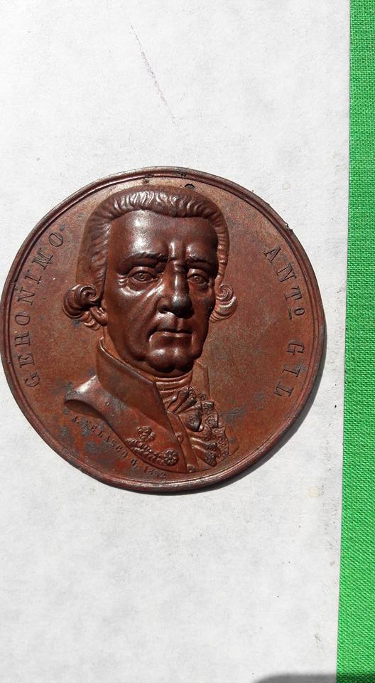 Medalla dedicada a el Grabador Geronimo Antonio Gil. 1802. 23472310