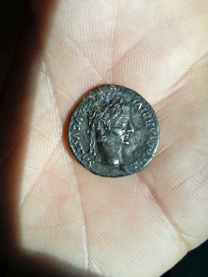 Otro denario de Tiberio / PONTIF MAXIM 23794910