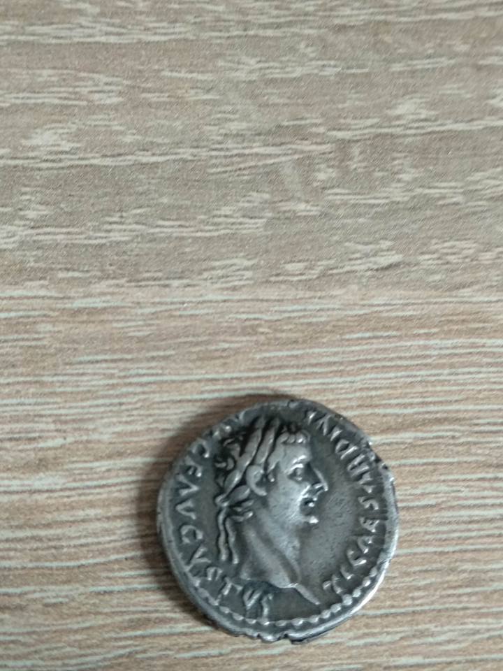 Otro denario de Tiberio / PONTIF MAXIM 33745310