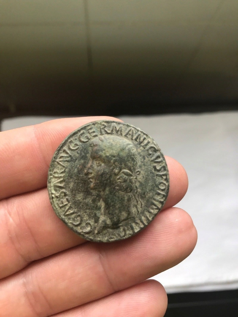 es_tsve :nuevo basurero romano S-l16053