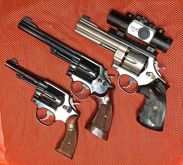 Larger grip for K-frame revolver or go N-frame? 22b3f110