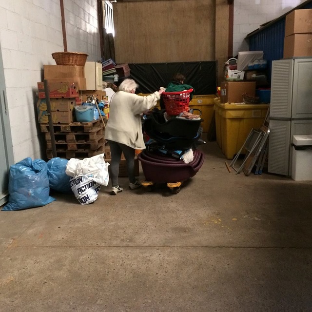 14 feb- Rozenburg komt lossen 1219